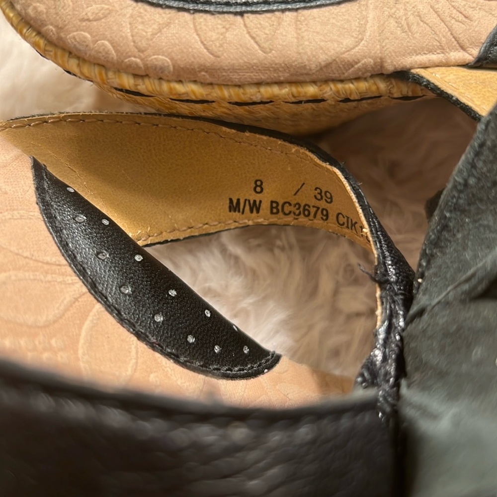 Born Wedges 🌺 - Picture 9 of 13